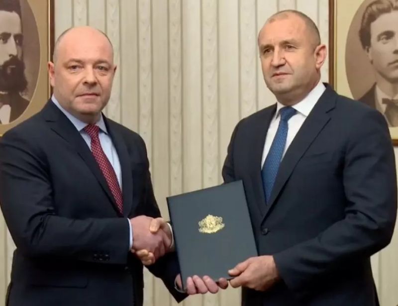 Кандидат-премиерът проф. Габровски прие мандата на ГЕРБ за съставяне на кабинет