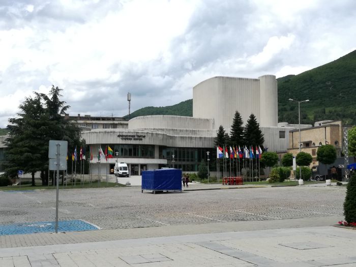 ploshtad-neww.jpg