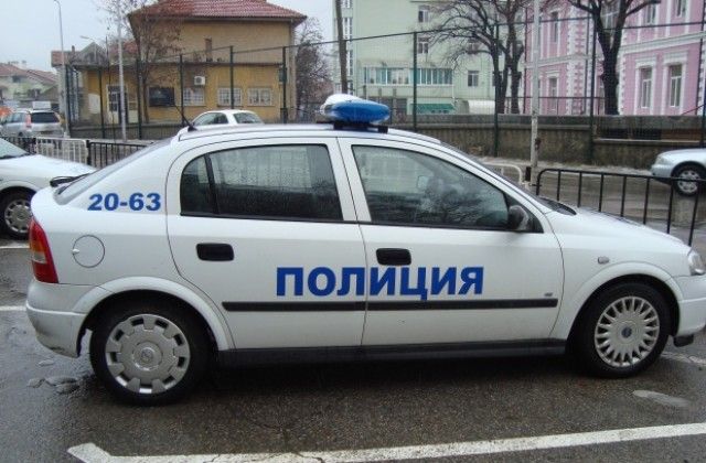 Задържаха застъпник за купуване на гласове