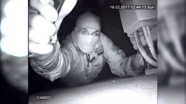 Хванаха извършител на кражба на охранителни камери и осветителни тела в Сливен