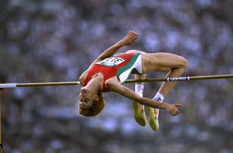 1987 г.: Стефка Костадинова записва световния си рекорд