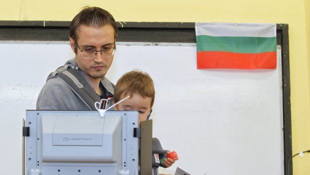 При обработени 99% протоколи: ГЕРБ- първи, ДПС на трето място