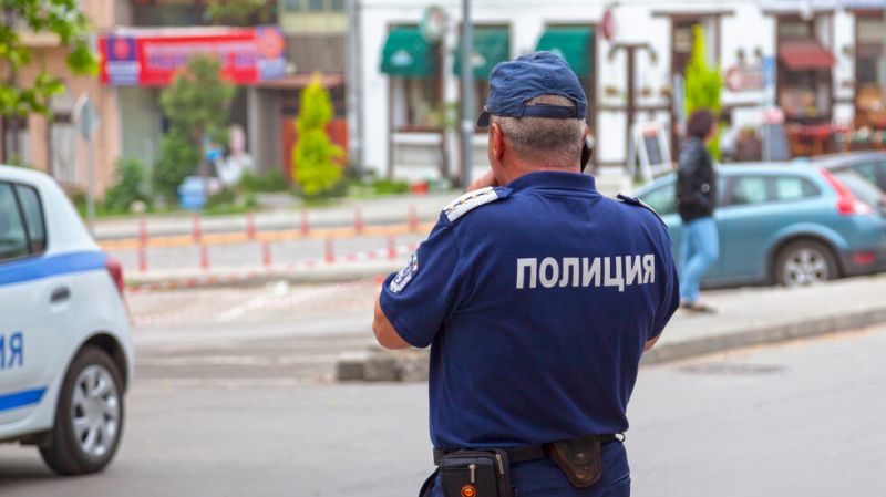 Полицаите отбелязват професионалния си празник