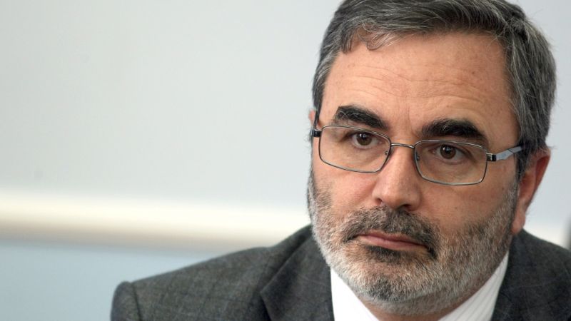 Доц. Кунчев: Заразяването с COVID-19 сега става по-лесно