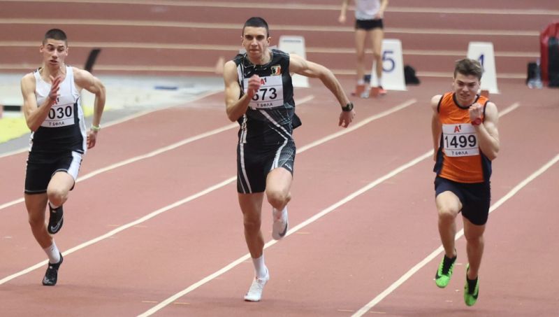 Осем медала за атлетите на Сливен от Държавното в зала „Асикс Арена”